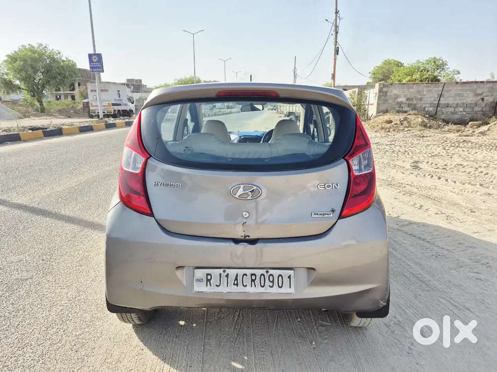 Hyundai Eon Magna + Non Accidental Car With Guarantee