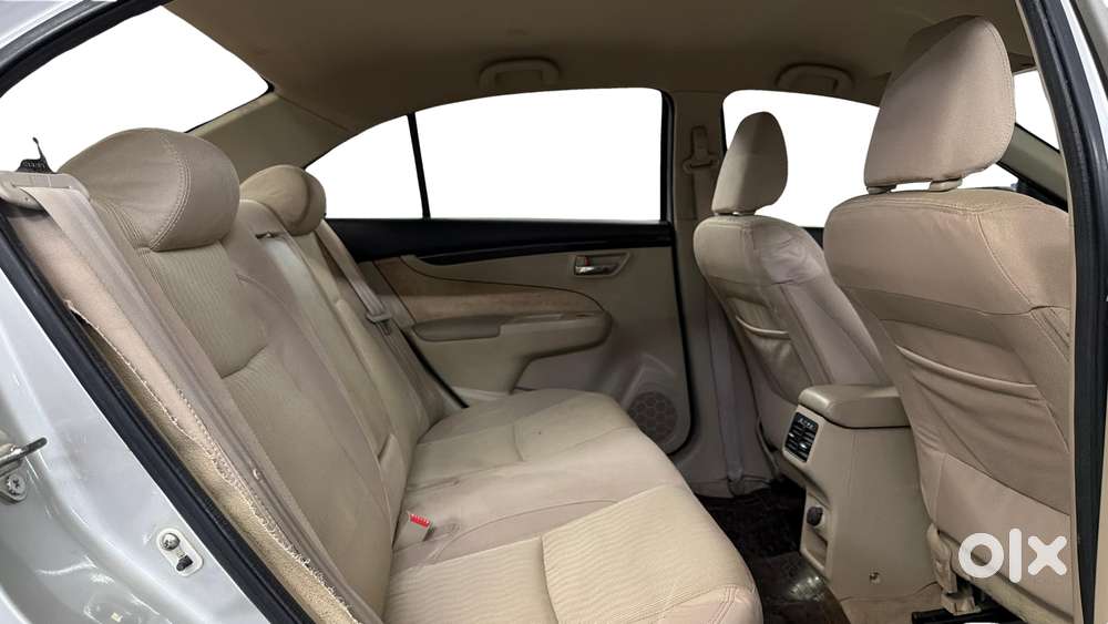 Maruti Suzuki Ciaz 2014-2017 Vxi Plus, 2015, Petrol