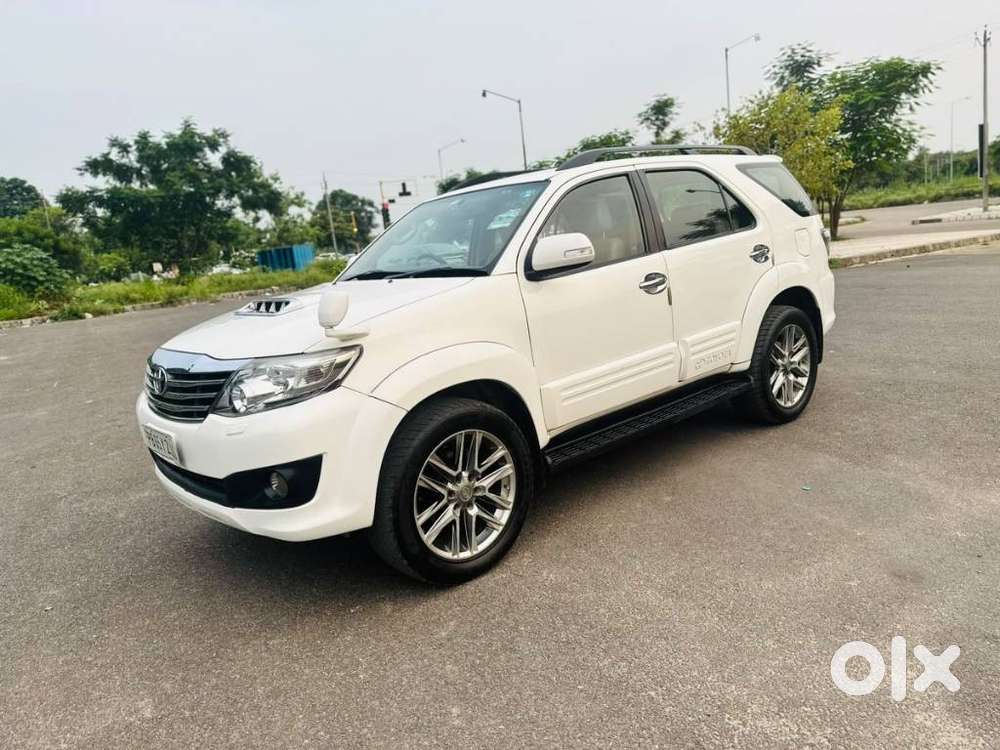 Toyota Fortuner 3.0 4x2 Automatic, 2013, Diesel
