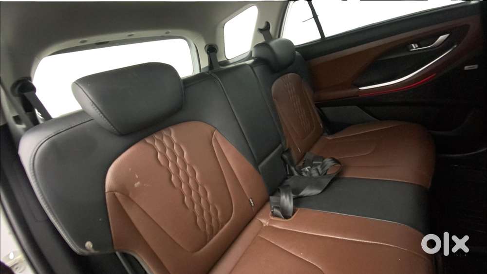 Hyundai Alcazar Platinum, 2022, Petrol