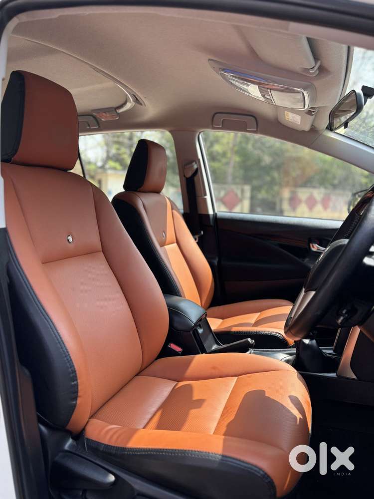 Toyota Innova Crysta 2.4 V 8 Str, 2024, Diesel