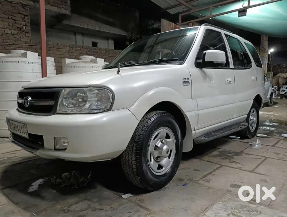 Tata Safari Dicor 2012