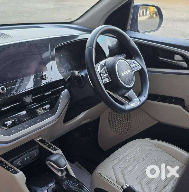 Kia Carens 1.5 Luxury Plus Diesel At 6 Str, 2022, Diesel