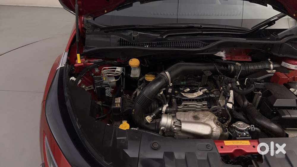 Tata Altroz Xz Plus I-turbo (s), 2023, Petrol