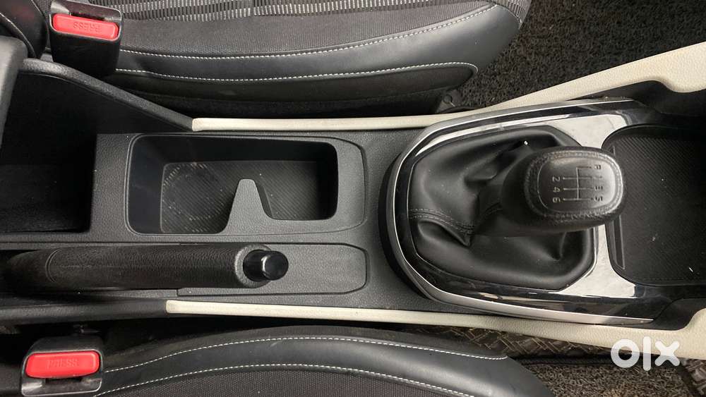 Kia Carens 1.4 Prestige 7 Str, 2022, Petrol