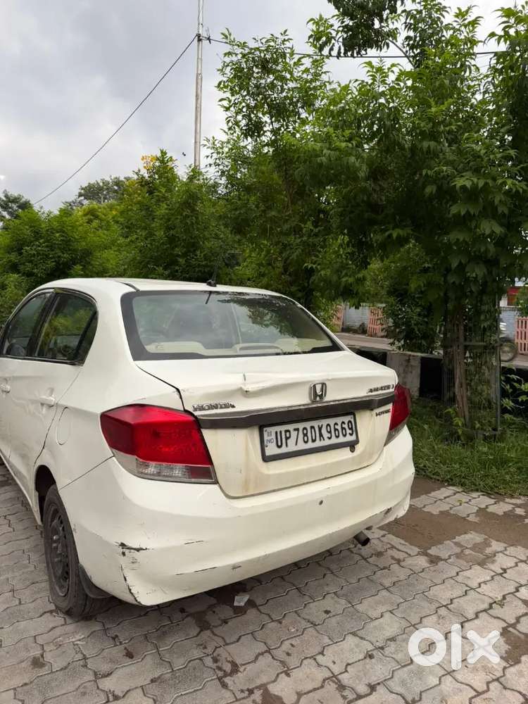 Honda Amaze 2014 Variant 1.5 S I-dtec