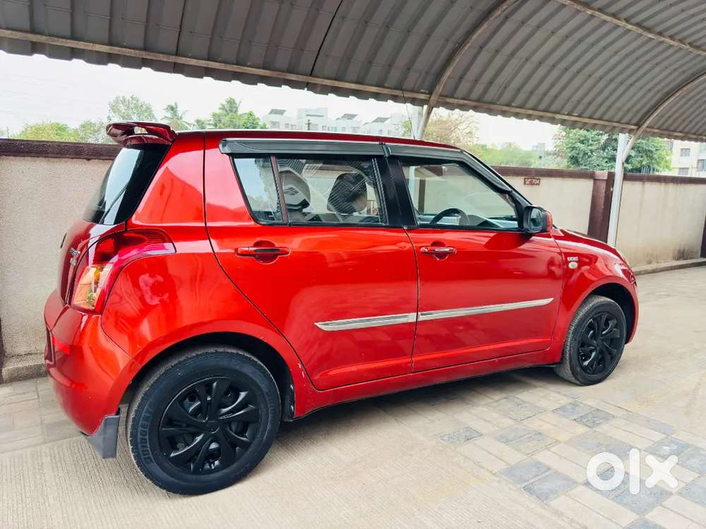 Maruti Suzuki Swift Vdi Diesel 2011 2nd Owner 133477 Km 285000 Negotia