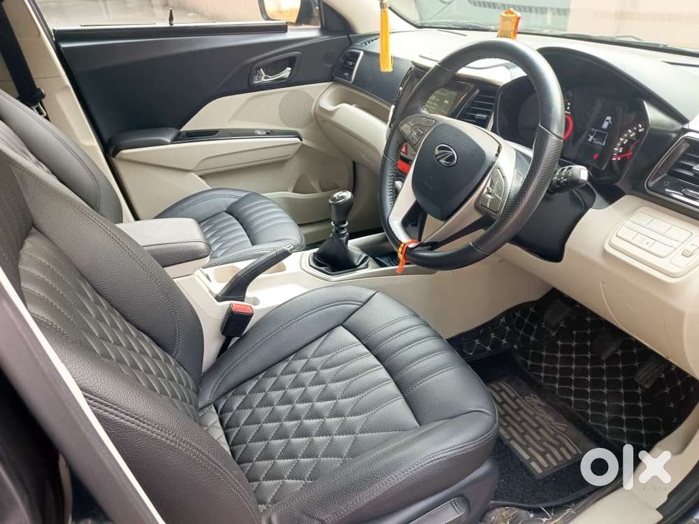 Mahindra Xuv300 W8, 2022, Petrol