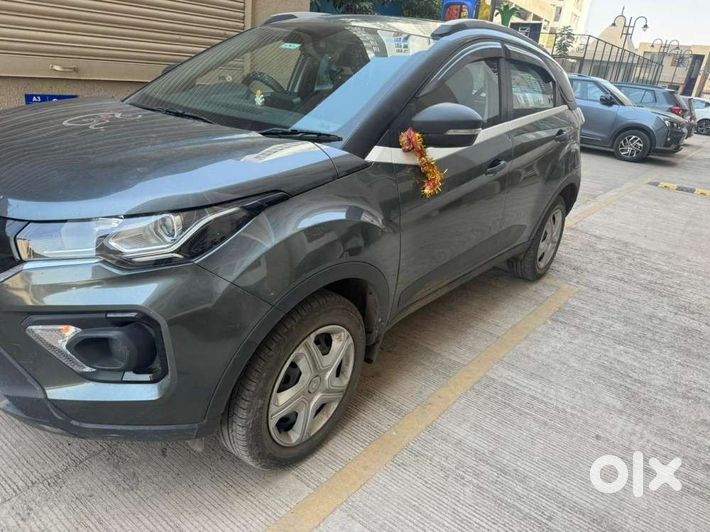 Tata Nexon Petrol Well Maintained