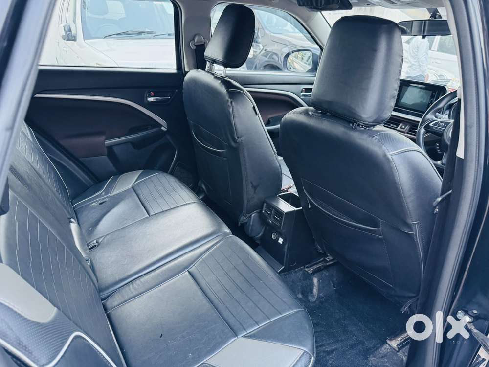 Maruti Suzuki Brezza 1.5 Zxi Smart Hybrid, 2023, Petrol