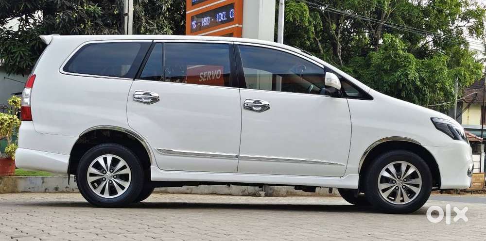 Toyota Innova 2.5 V 7 Str, 2015, Diesel