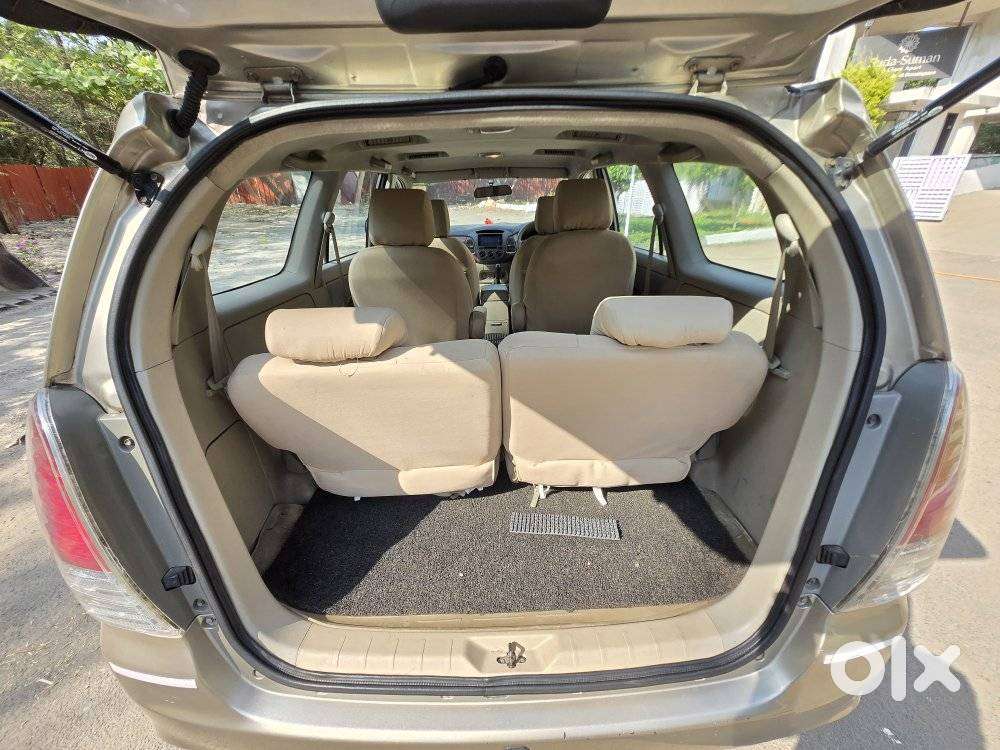 Toyota Innova 2.5 G (diesel) 7 Seater, 2009, Diesel