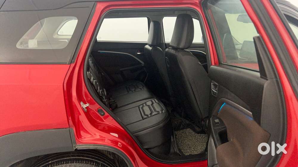 Maruti Suzuki Vitara Brezza 1.5 Zxi Plus At Dual Tone, 2022, Petrol