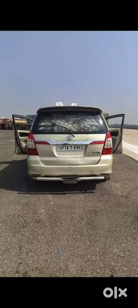 Toyota Innova 2.5 V 2009