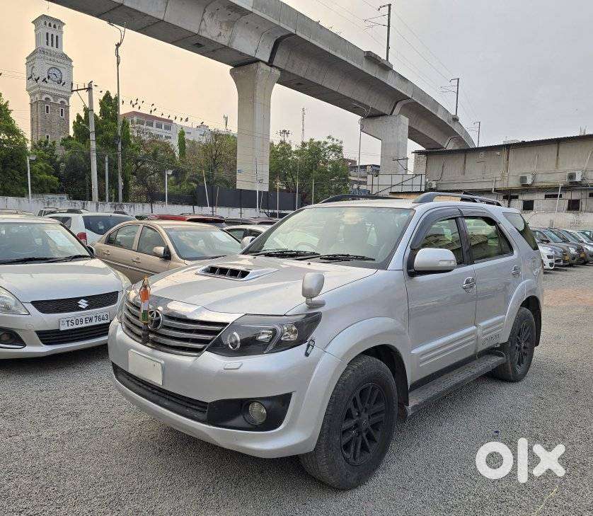 Toyota Fortuner 3.0 4x2 Automatic, 2012, Diesel