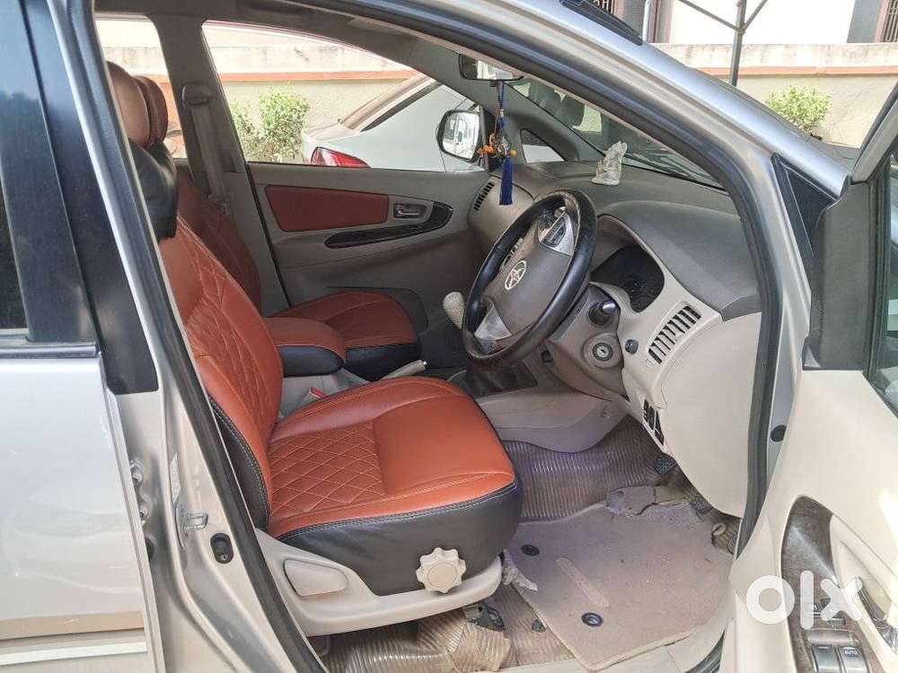 Toyota Innova 2.5 Z Diesel 7 Seater, 2013, Diesel