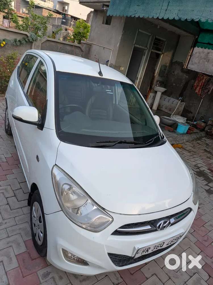 Hyundai I10 Sportz 2011