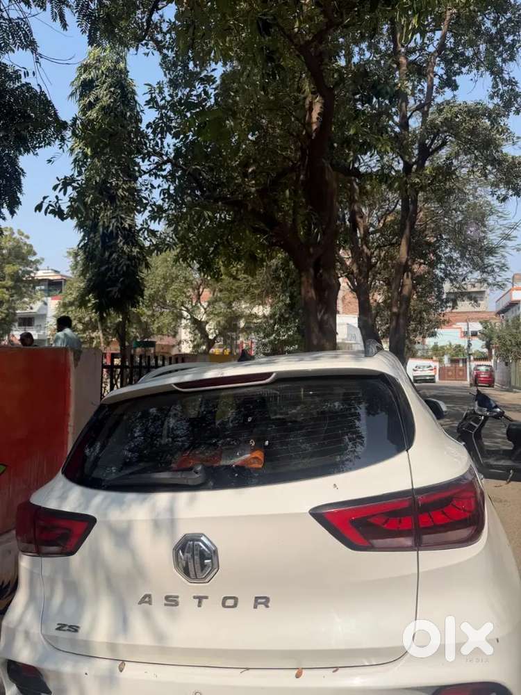 Mg Astor 2023 Petrol Well Maintained