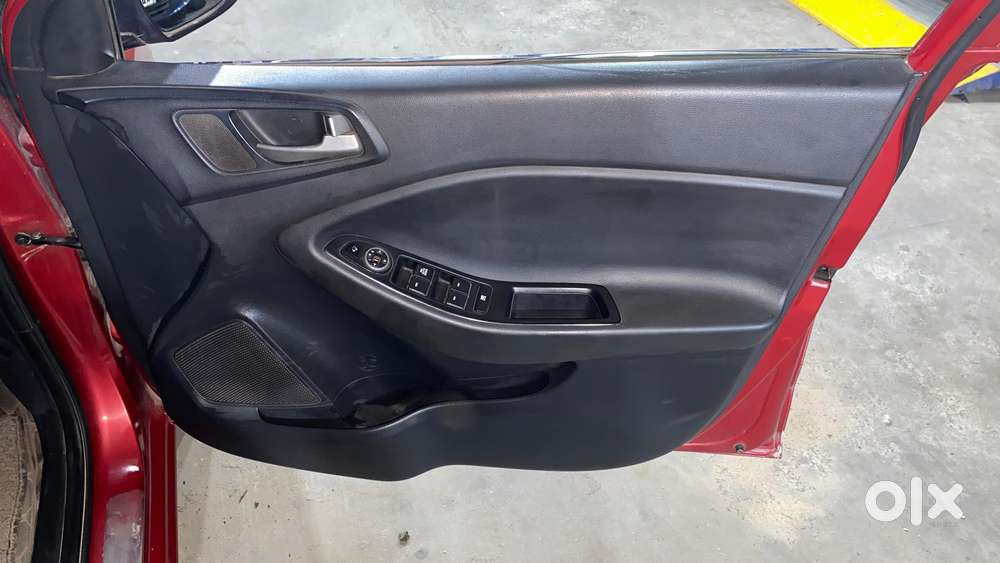 Hyundai Elite I20 Sportz Plus Dual Tone, 2020, Petrol
