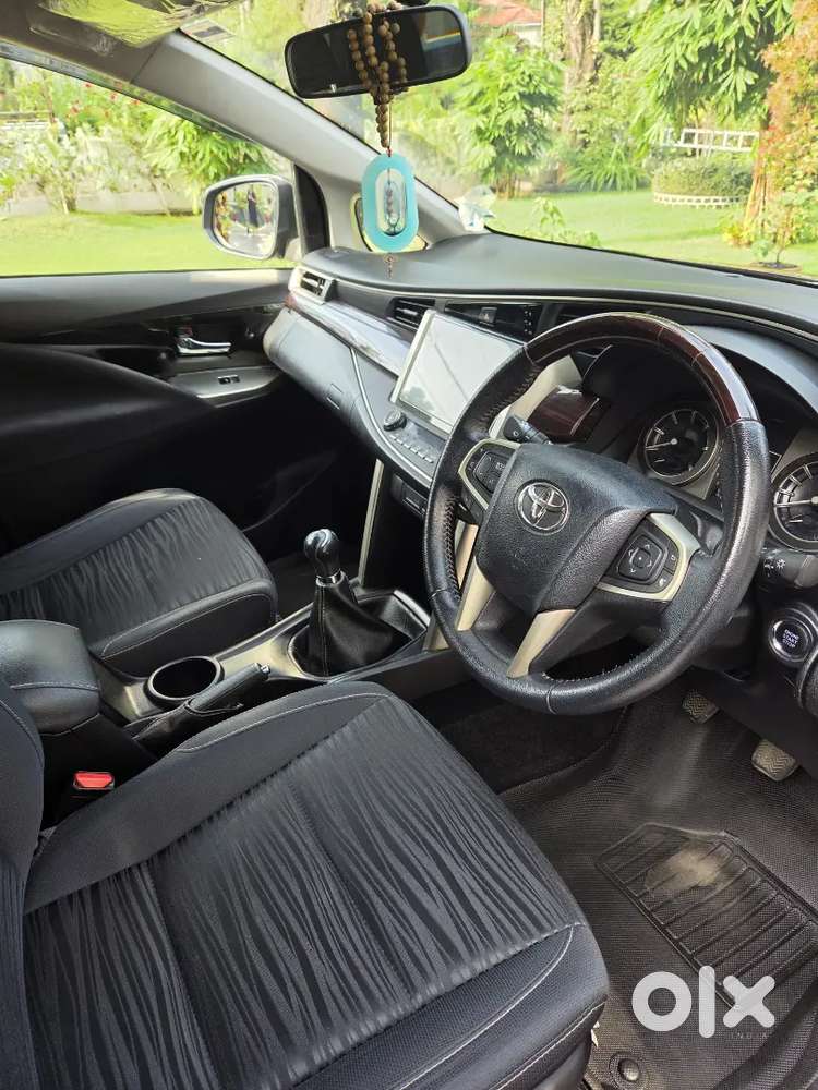 Toyota Innova Crysta 2018