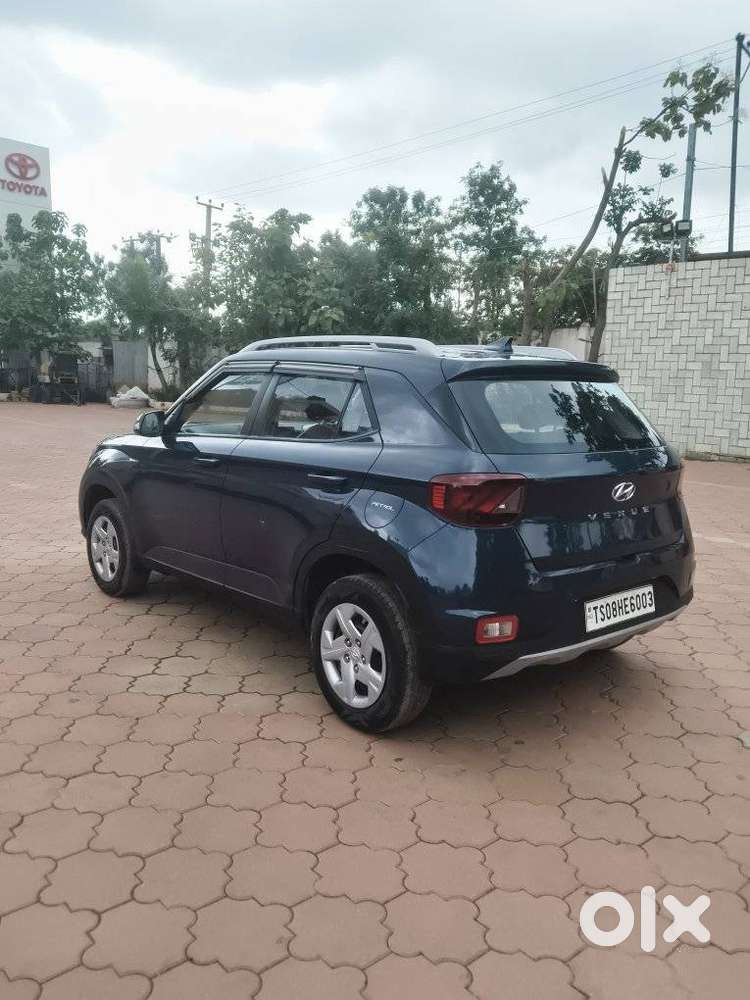 Hyundai Venue S Plus Mt 1.2 Kappa, 2020, Petrol