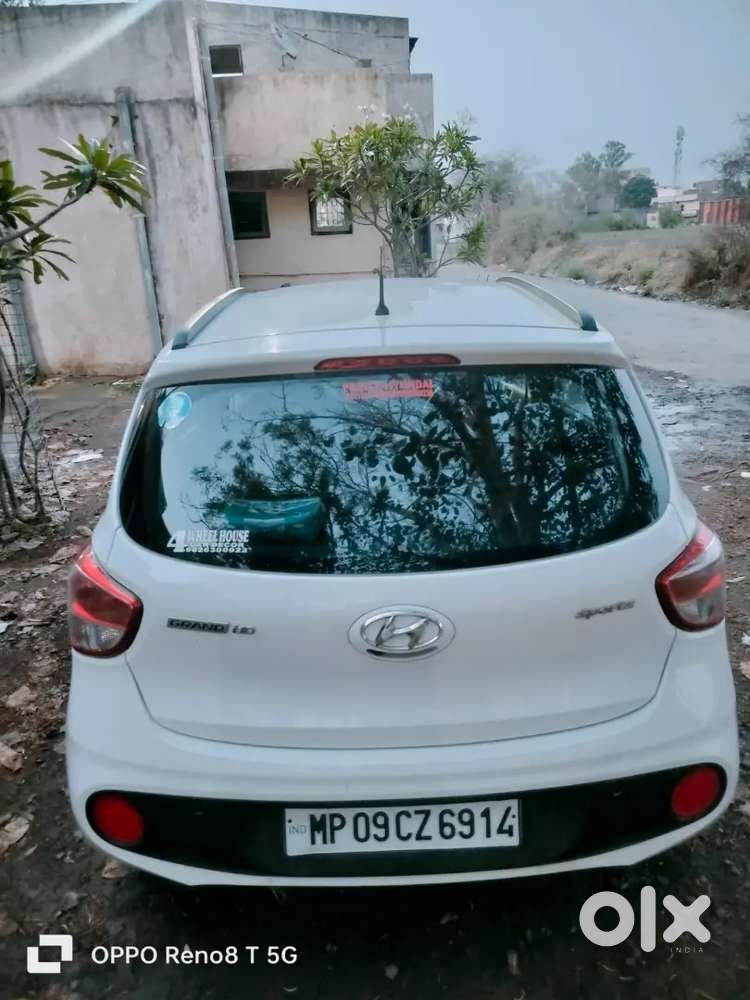 Hyundai Grand I10 2018 Diesel 90000 Km Driven