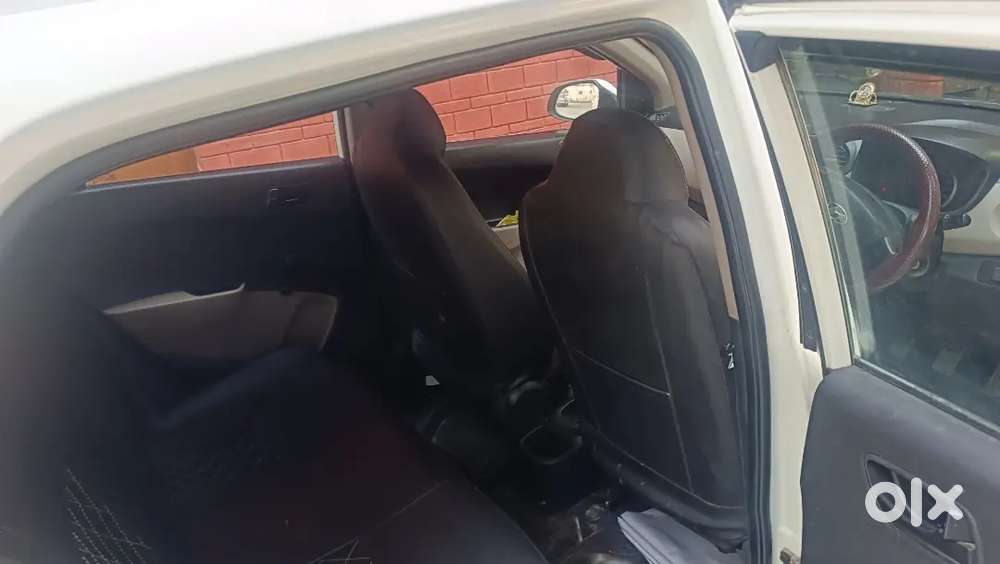 Condition Like New 
New Stereo 
Cng And Petrol