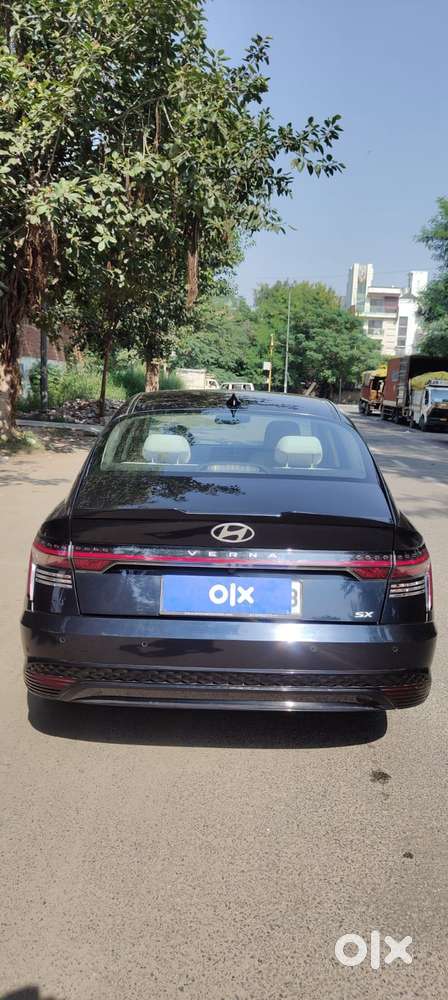 Hyundai Verna 1.5 Sx Petrol Mt, 2024, Petrol