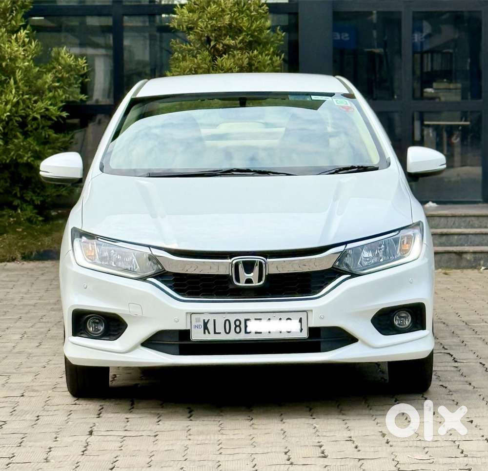 Honda City V Mt Exclusive, 2022, Petrol