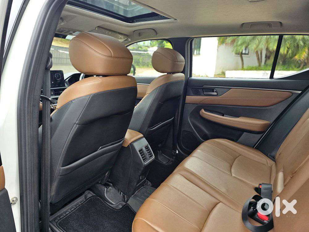 Honda Elevate Zx Cvt, 2024, Petrol