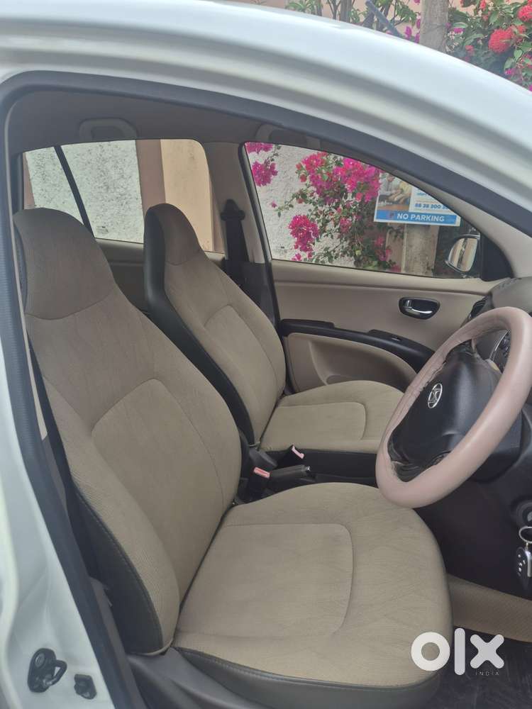 Hyundai I10 Sportz At, 2011, Petrol