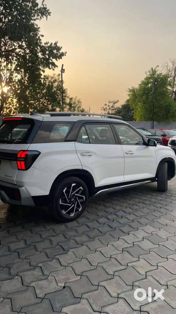 Hyundai Alcazar Signature 1.5 Petrol Dct 7str, 2024, Petrol