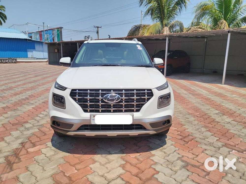 Hyundai Venue, 2021, Petrol