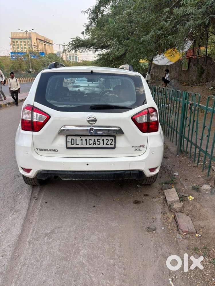 Nissan Terrano Car 2015 Cng
