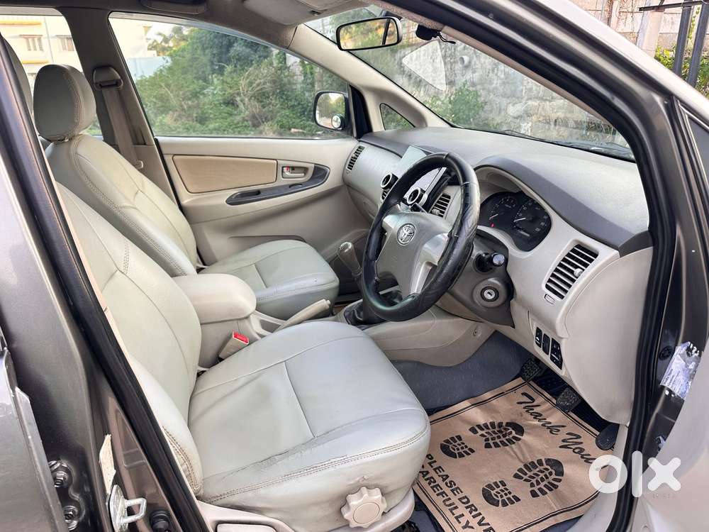 Toyota Innova [2004-2011] 2.5 Gx Diesel 7 Str, 2014, Diesel