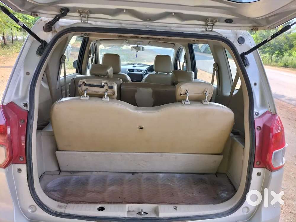 Maruti Suzuki Ertiga 2012