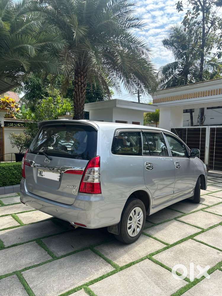 Toyota Innova 2.5 Gx 7 Str Bs-iii, 2015, Diesel