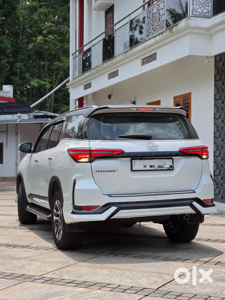 Toyota Fortuner Legender 4x2 At 2.8, 2025, Diesel