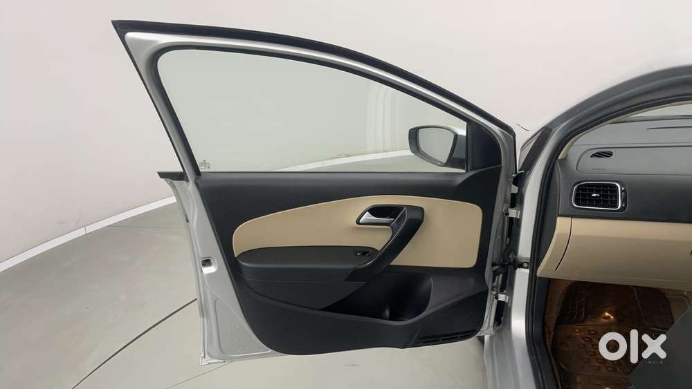 Volkswagen Ameo 1.0 Mpi Highline Plus, 2018, Petrol