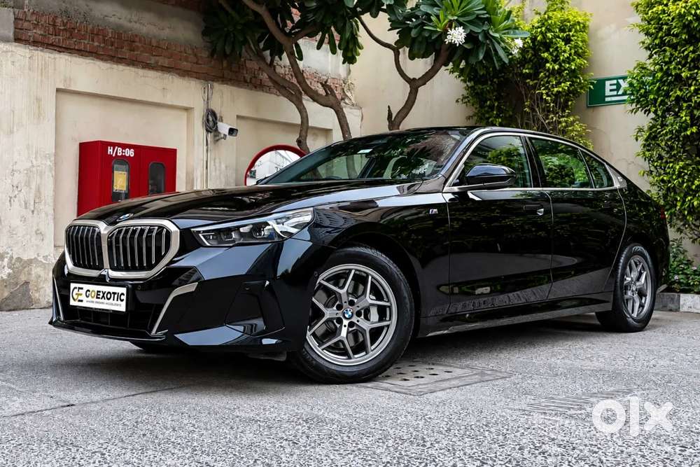 Bmw 5 Series, 2025, Petrol