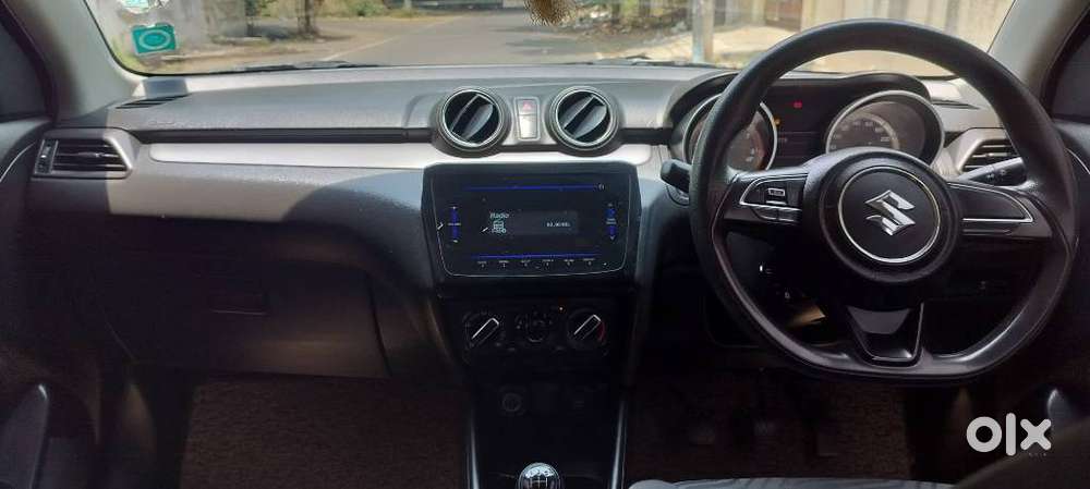 Maruti Suzuki Swift Vxi + Manual, 2023, Petrol