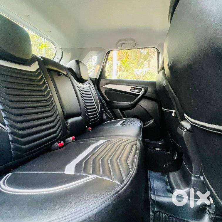 Maruti Suzuki Brezza Zxi Plus At, 2020, Petrol