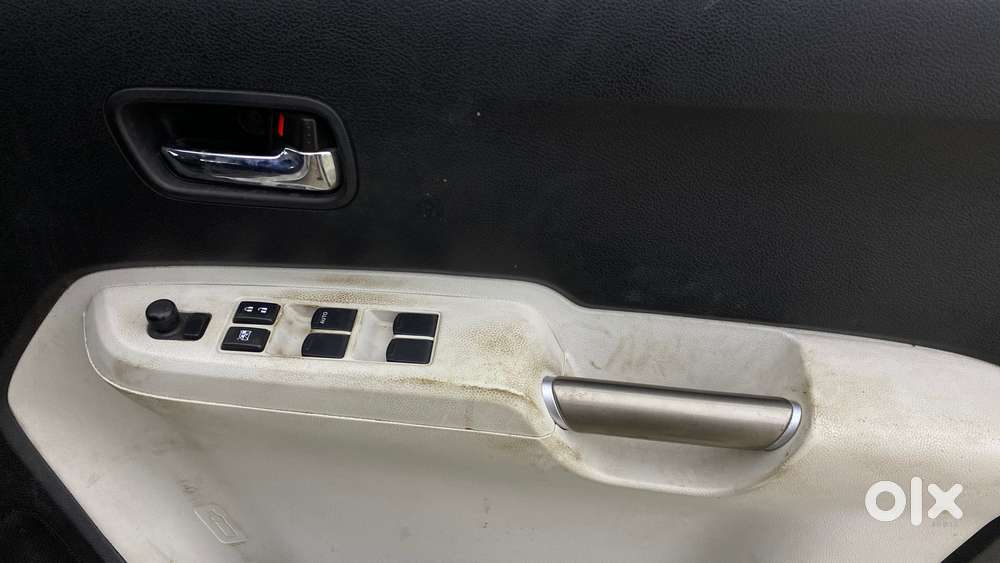 Maruti Suzuki Ignis 1.2 Amt Alpha, 2018, Petrol