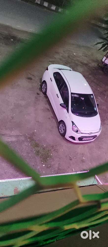 Hyundai Xcent 2014 Petrol Well Maintained