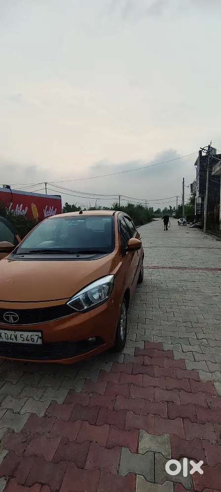 Tata Tiago 1.2 Revotron 2016 Petrol