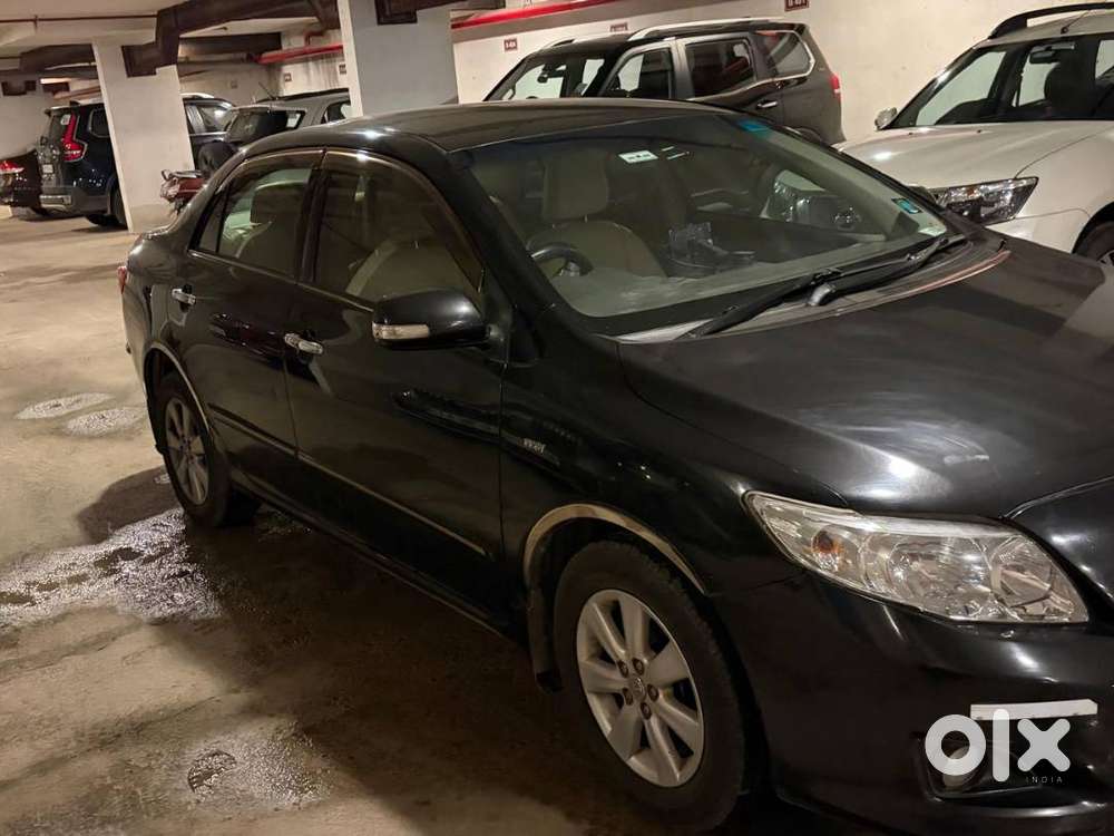 Toyota Corolla Altis 2010
