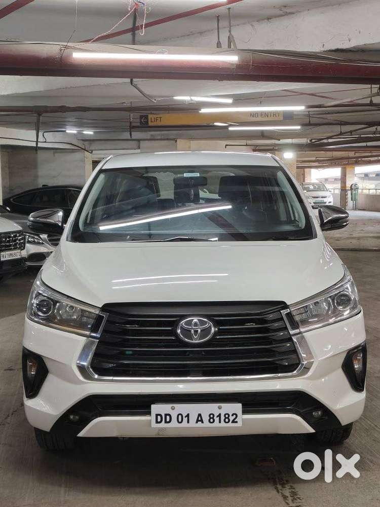 Toyota Innova Crysta [2020-ongoing] 2.4 Zx 7 Str, 2022, Diesel