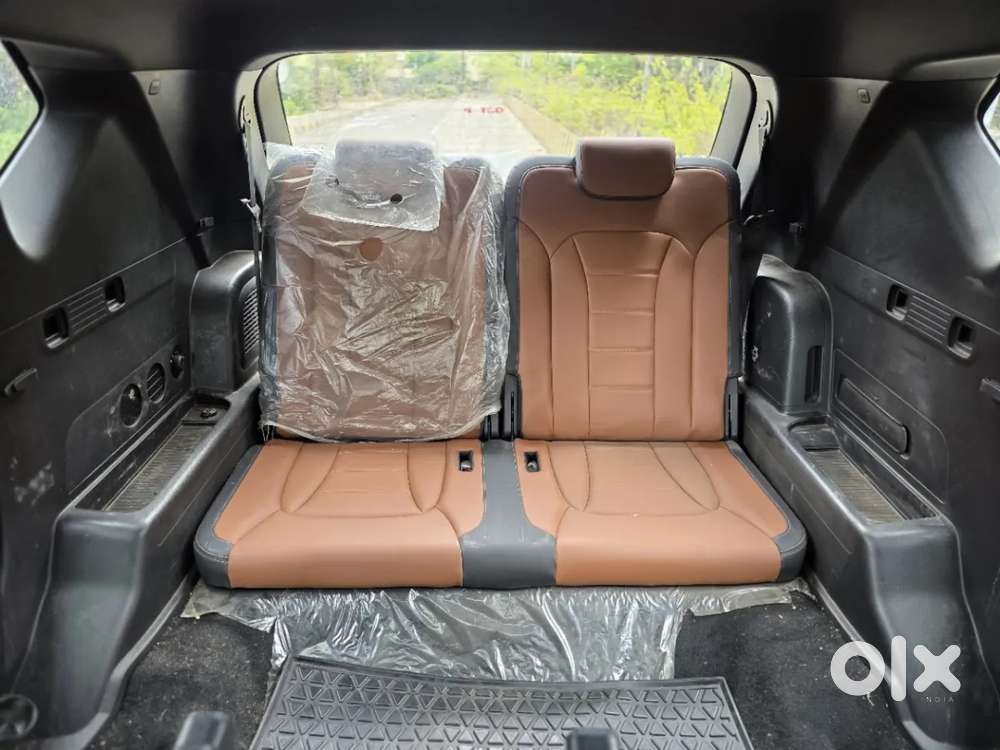 Mahindra Alturas G4 4wd At, 2019, Diesel