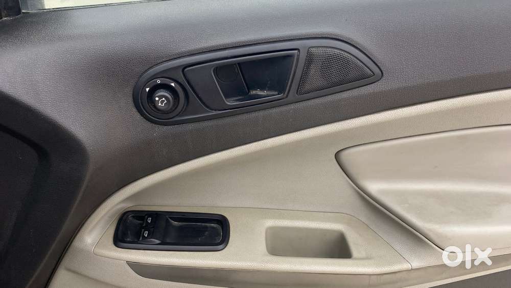 Ford Ecosport 2013-2015 1.5 Ti Vct Mt Ambiente, 2014, Petrol