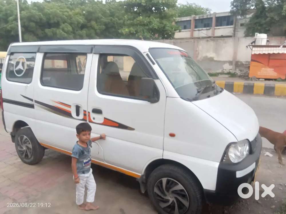 Maruti Suzuki Eeco 2015